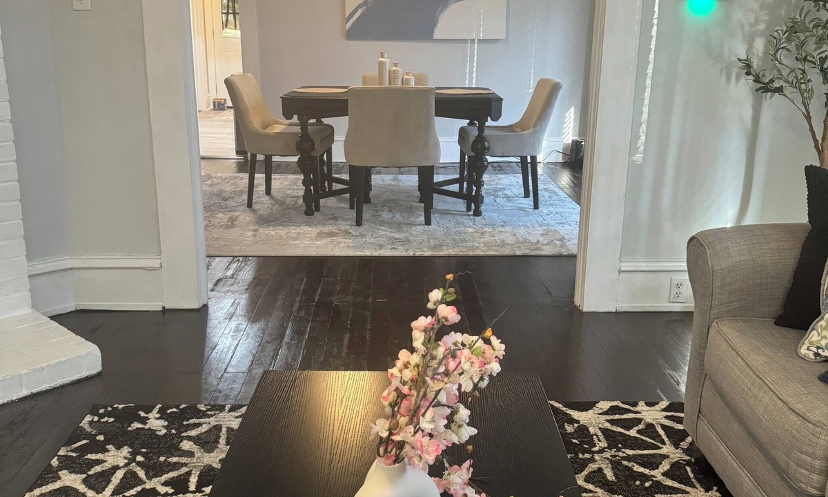 Waycross House | The Beautiful City Escape Downtown Delight