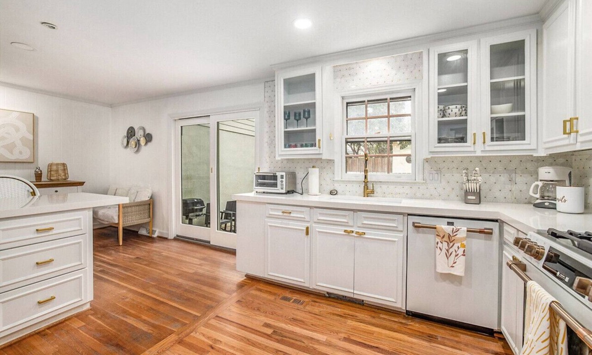 Charleston Historic District House | The Charleston Stroll: A Luxury Escape!
