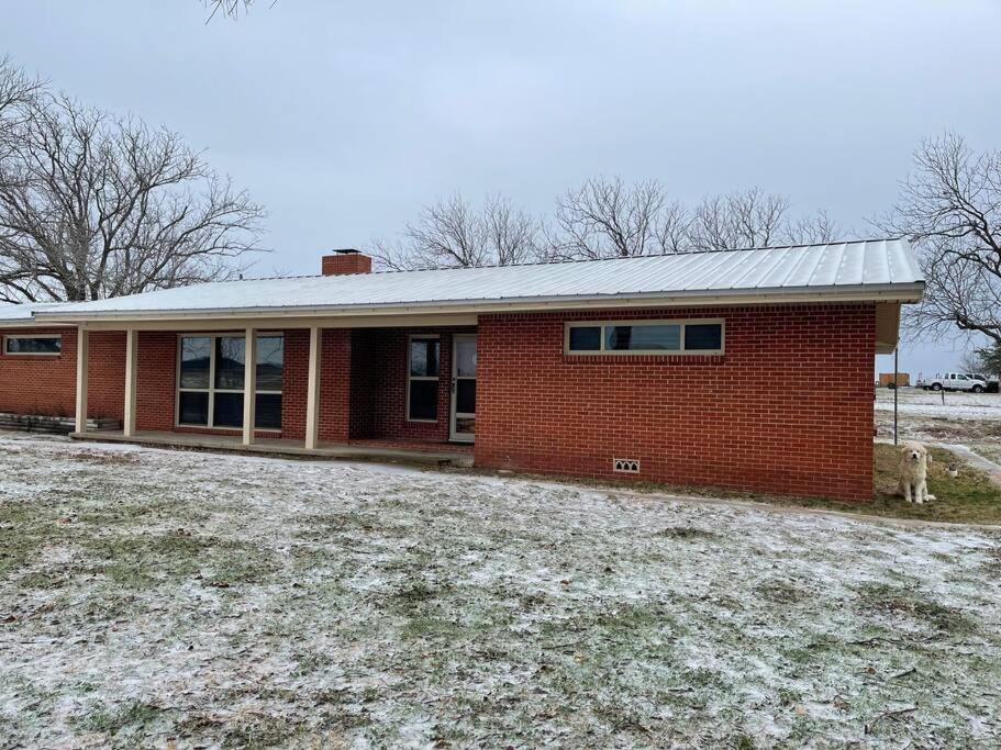 Hico House | The Cottage At Circle4B Ranch!
