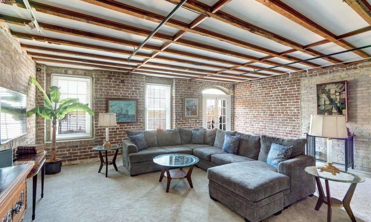 Historic District - North Apartment | The Factor’s Flat, Historic | River View