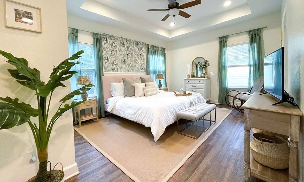 Duckpond House | The Floridian. Newly Built Dreamhome, Central