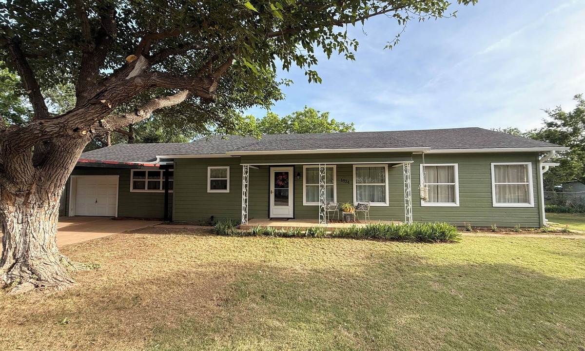 Abilene House | The Fried Green Tomato House.