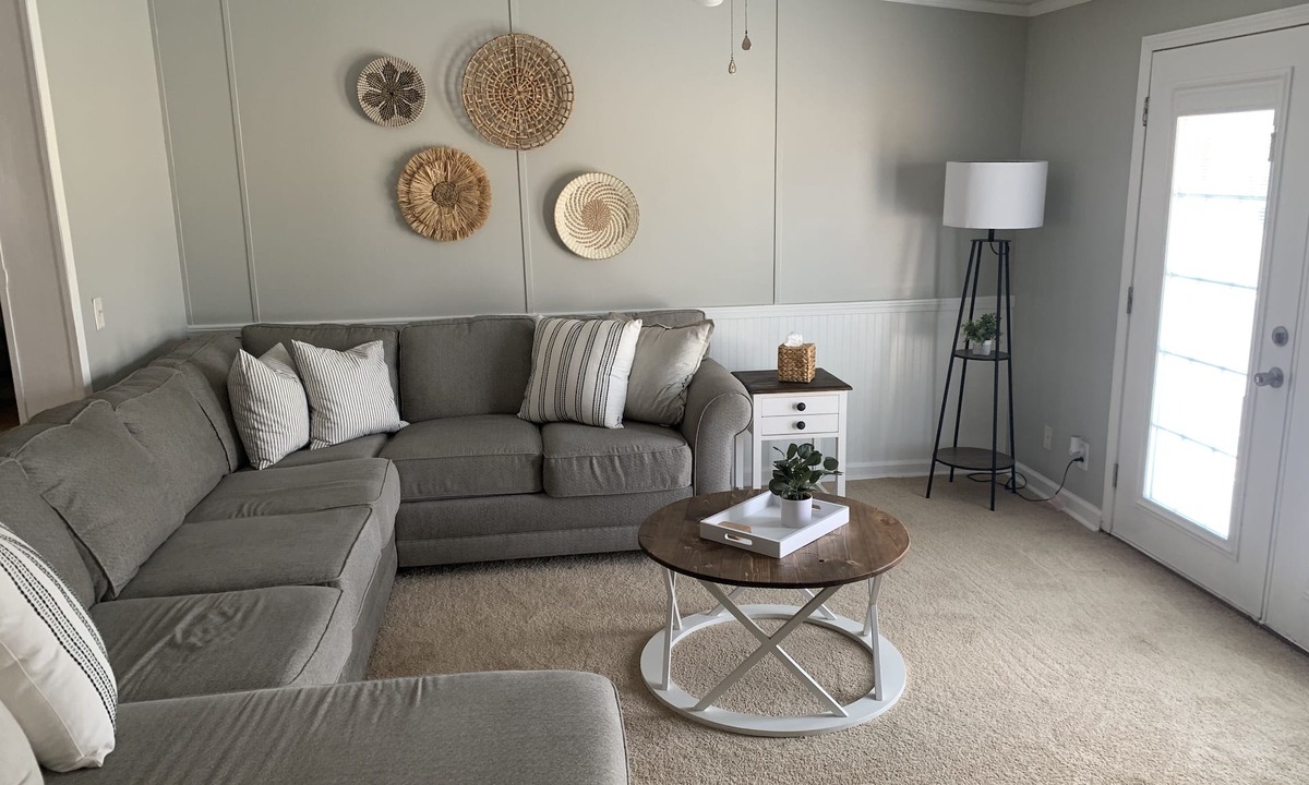 Anderson House | The Get Away at Broadway is a quite spot on 10 acres and 4 mins to the lake.