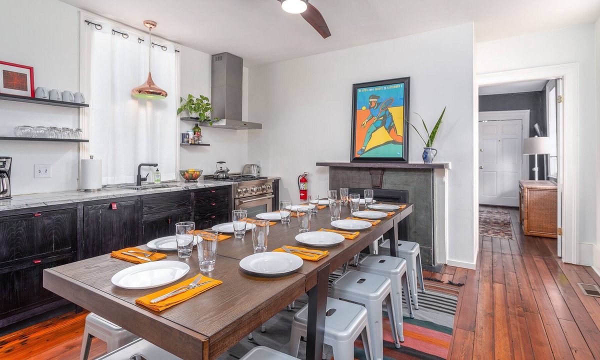 Radcliffeborough House | The Majestic by StayDuvet | Private Outdoor Area!