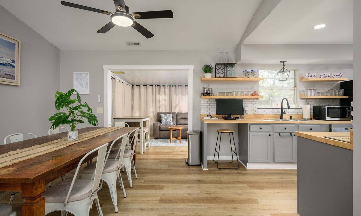 Port Royal House | The Palmetto Blue Cottage. 5 min to Parris Island