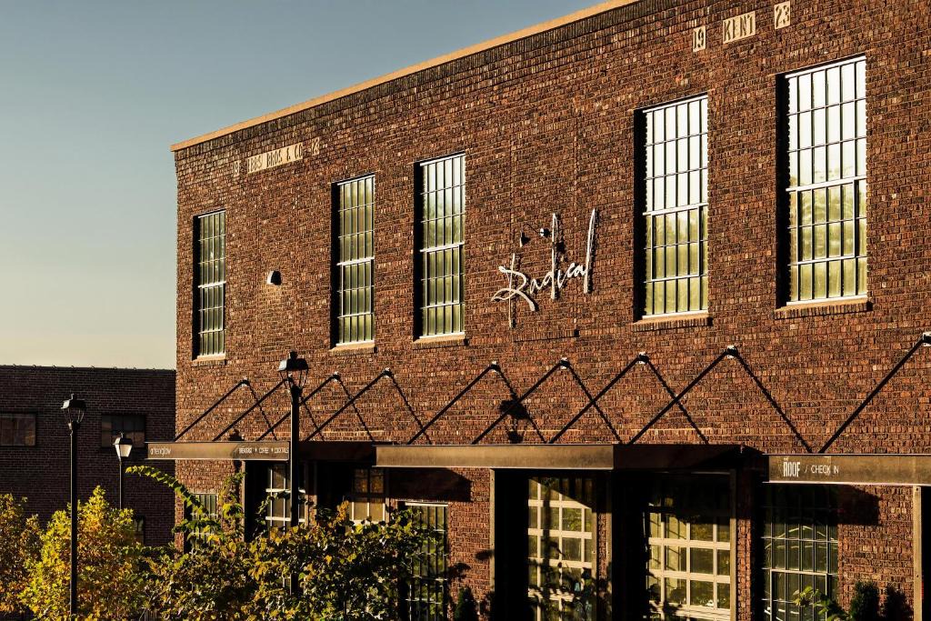Asheville Hotel | The Radical Asheville, Tapestry Collection by Hilton