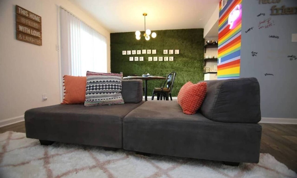 St. Johns Condo | The Retreat in ATX