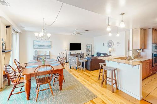 Sandbridge House | The Sanctuary - Serenity Now 418A