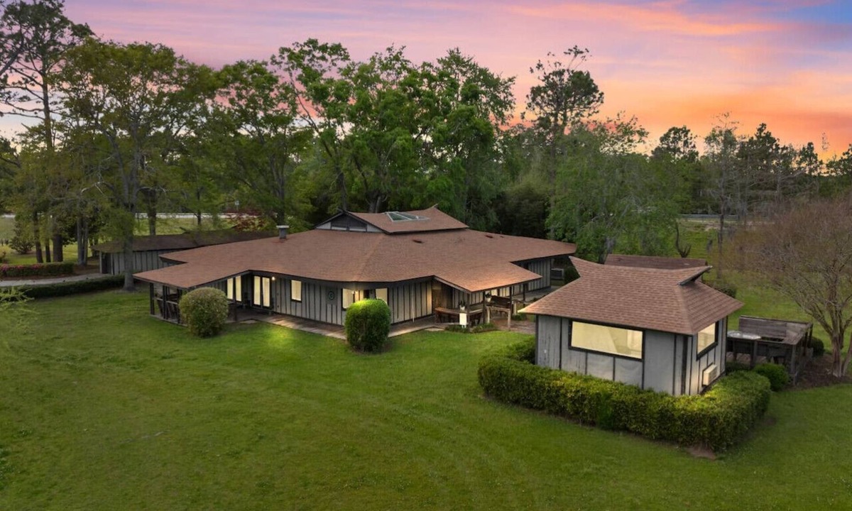 Statesboro House | The Savvi Farm Haus Boro