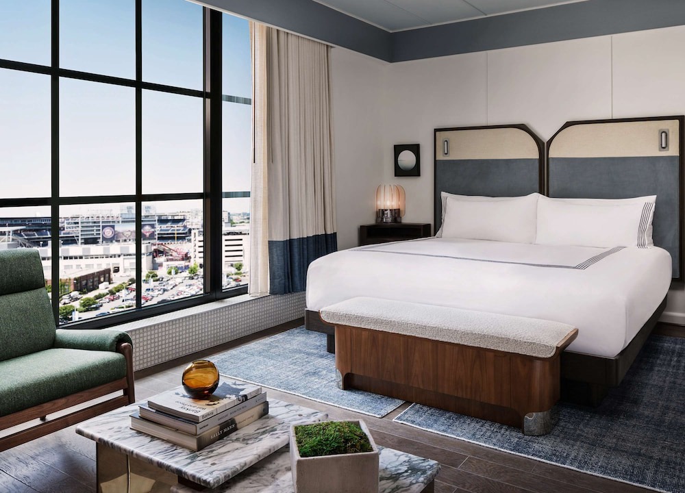Navy Yard Hotel | Thompson Washington D.C.