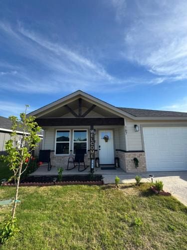 Abilene House | Tombstone Casa