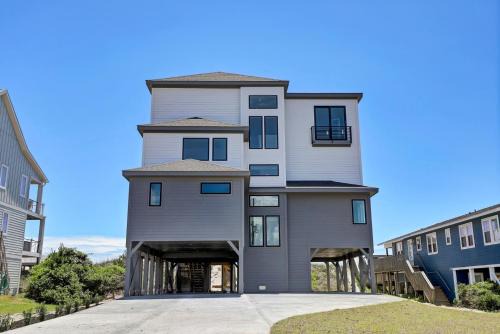 Ocean Ridge House | Topsail Sanctuary - Oceanfront new build with a pool and hot tub