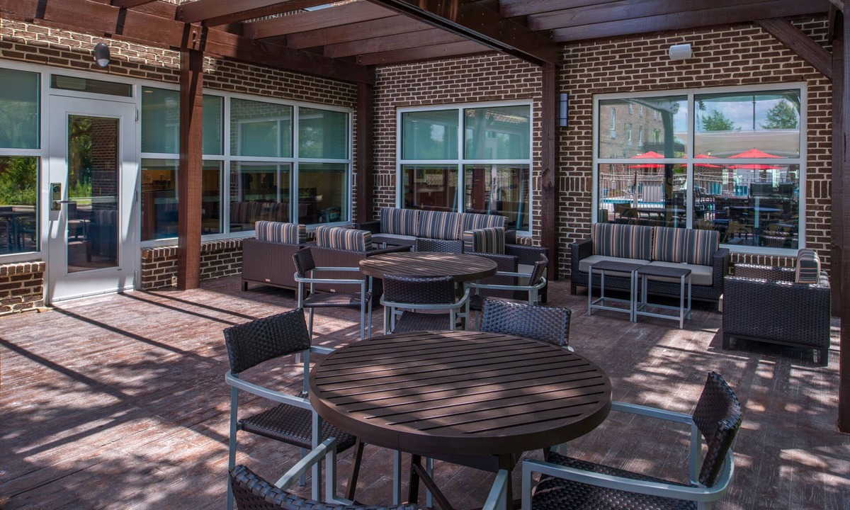 West Ashley Hotel | TownePlace Suites by Marriott Charleston-West Ashley