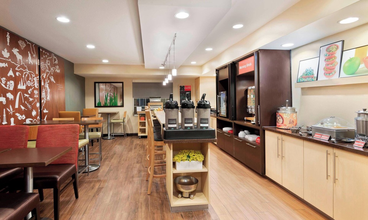 Windsor Forest Hotel | TownePlace Suites by Marriott Savannah Midtown