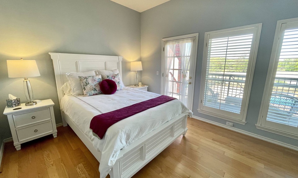 Parker Bed & Breakfast | Tranquil Oasis with Stunning Views near SOUTHFORK Ranch! -Classical Suite