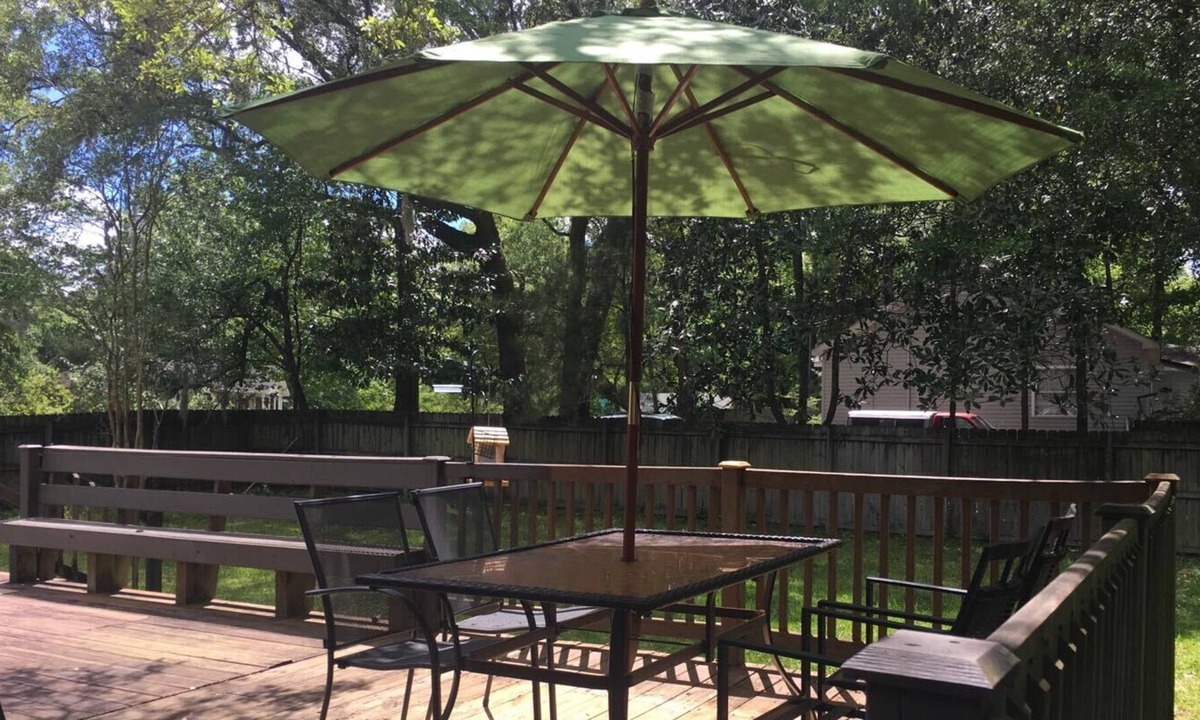 Charleston House | Tranquil retreat, 5 minute drive to Downtown, close to Folly Beach