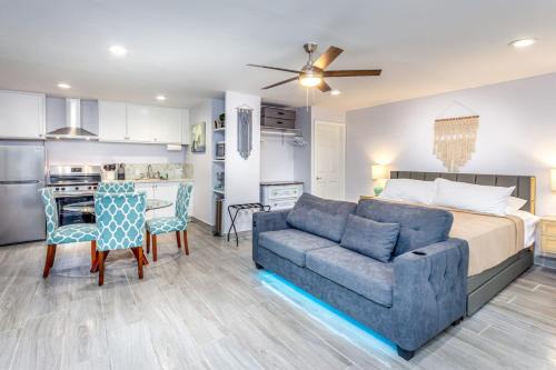 Kaweah House | Tranquil Riverfront Studio