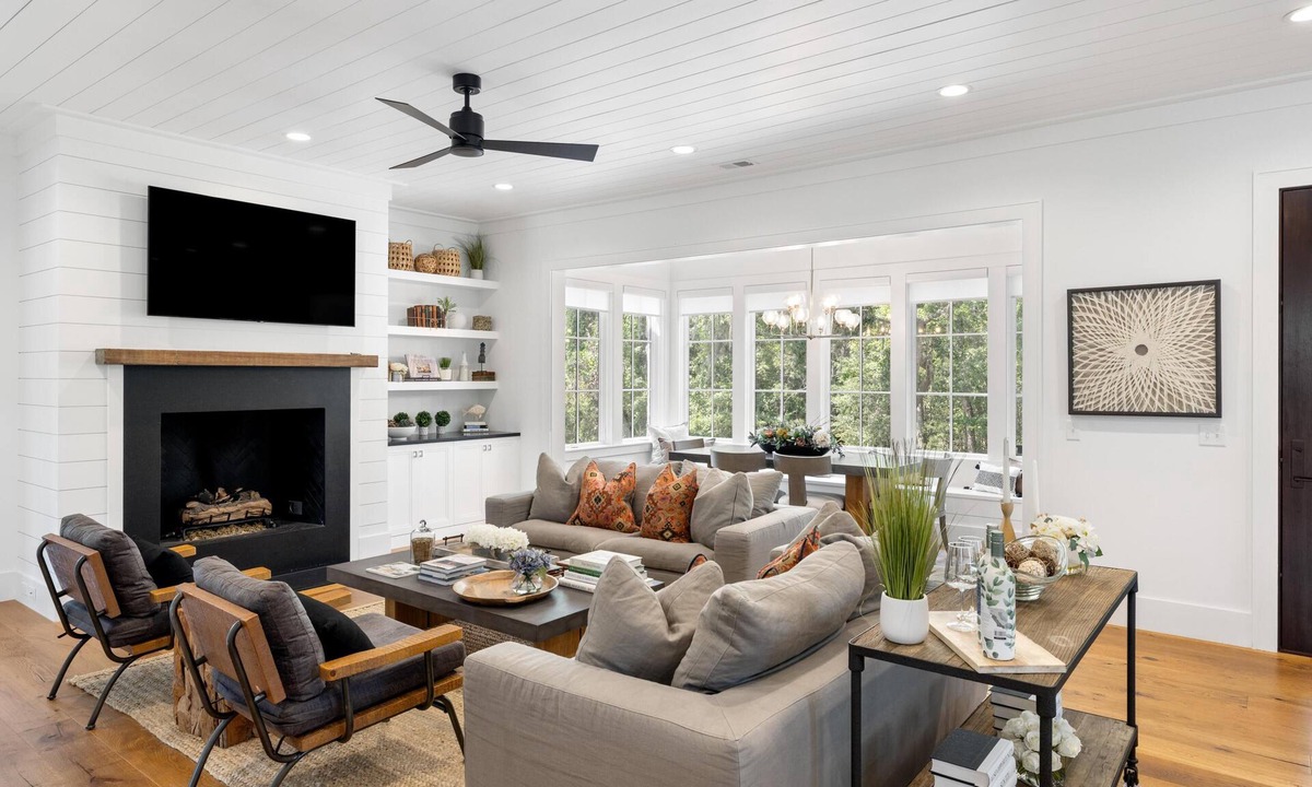 Palmetto Bluff House | Tucked among the treetops and steps to walking trail