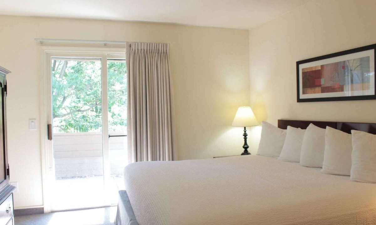 Greenwich Apartment | Two Bedroom, Second Floor.