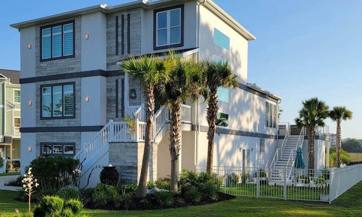 Windy Hill House | TWO FREE GOLF CARTS! Luxury Beach House - Main-Level Pool & Hot Tub