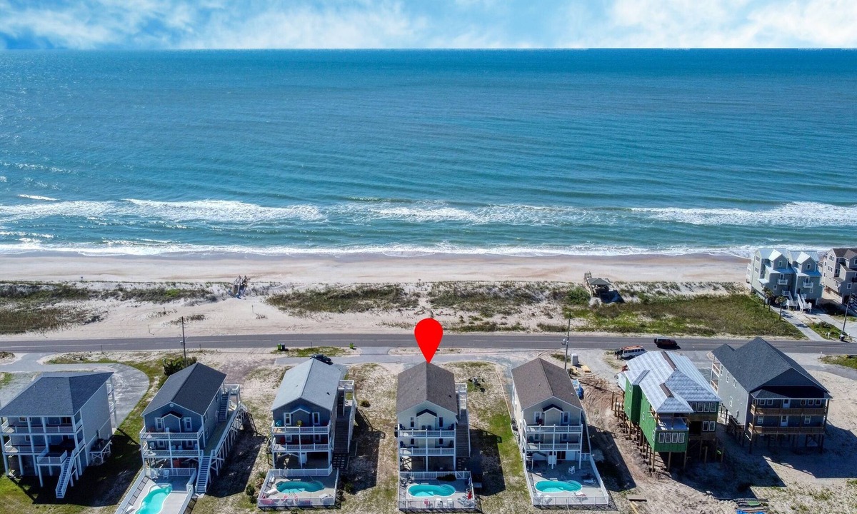 Sneads Ferry House | Unobstructed Views and Beach at "Turtle Time!"