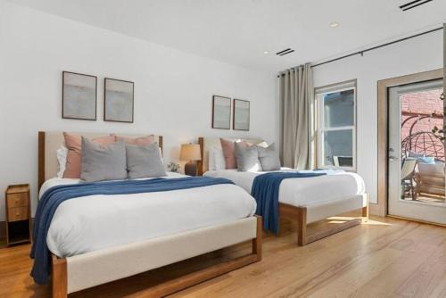 Shaw House | Upscale DC Row Home with Parking and Fire Pit