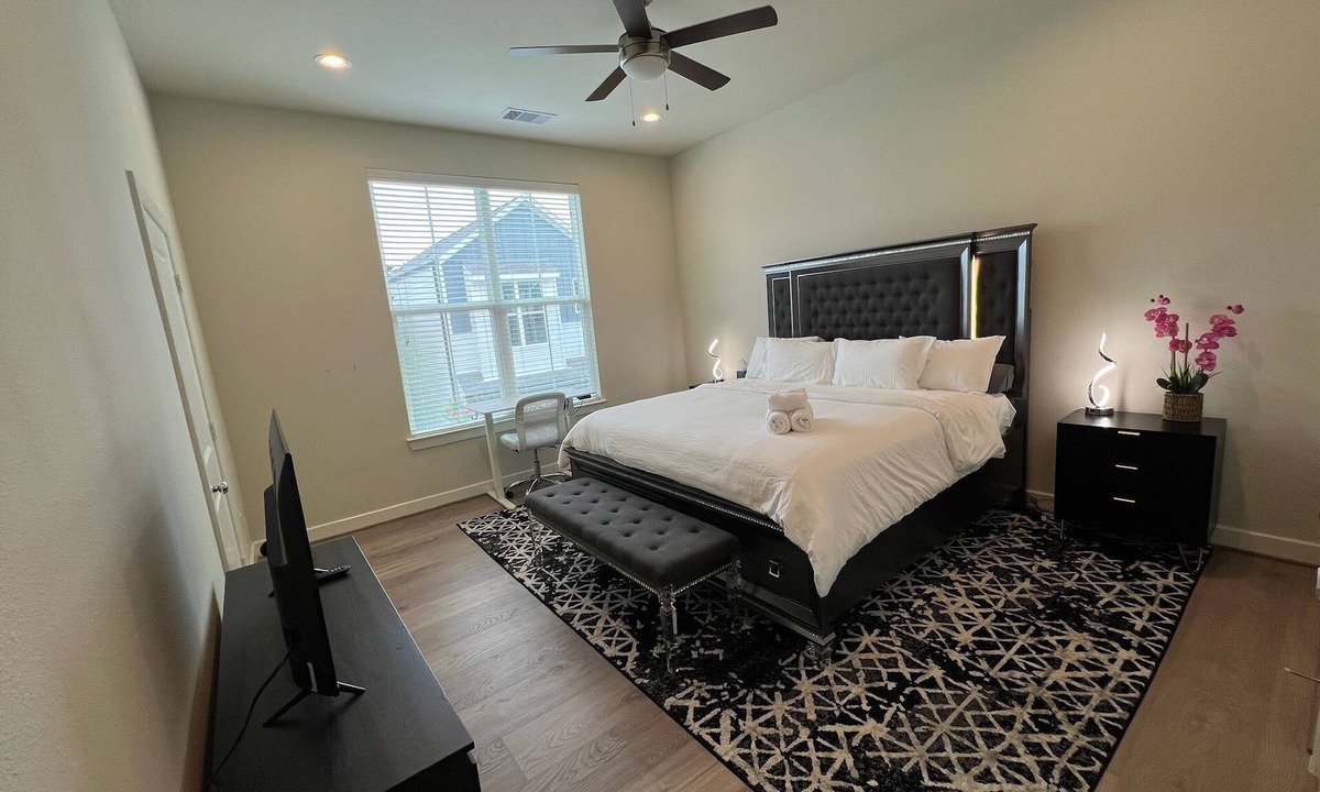 North Houston House | Urban Nest HTX