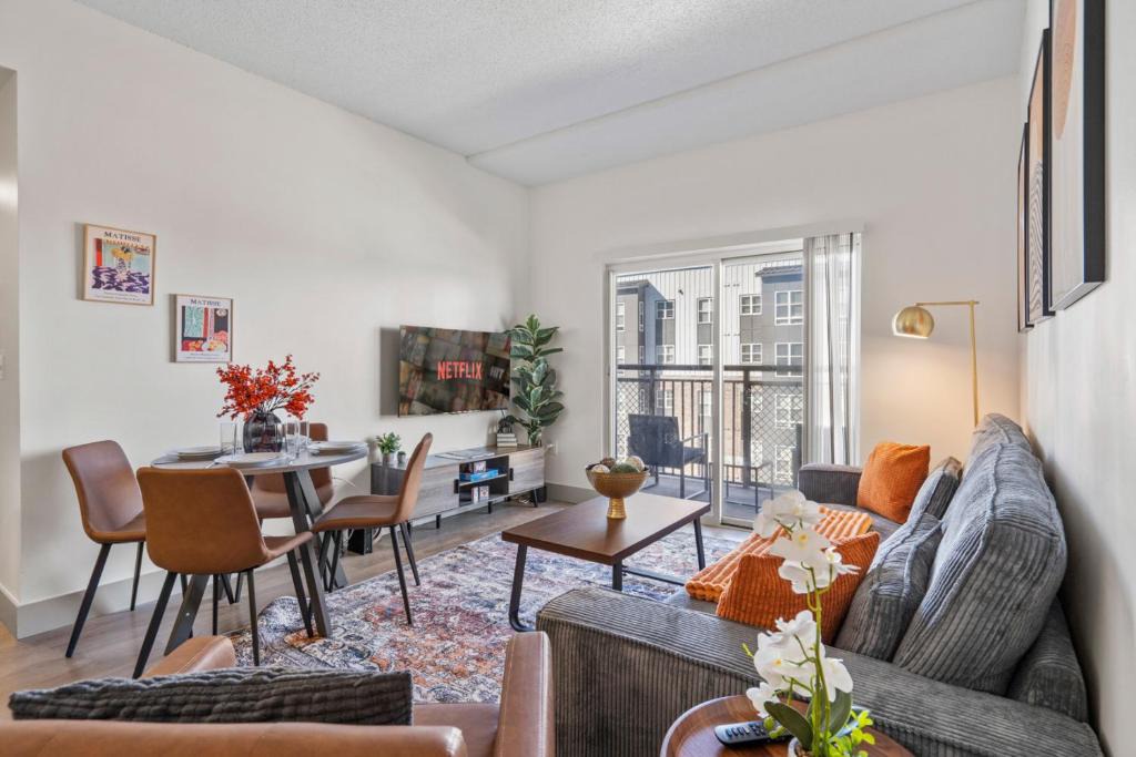 Charlotte Center City Apartment | Urban Oasis - Balcony, Free Parking, Views, Gym