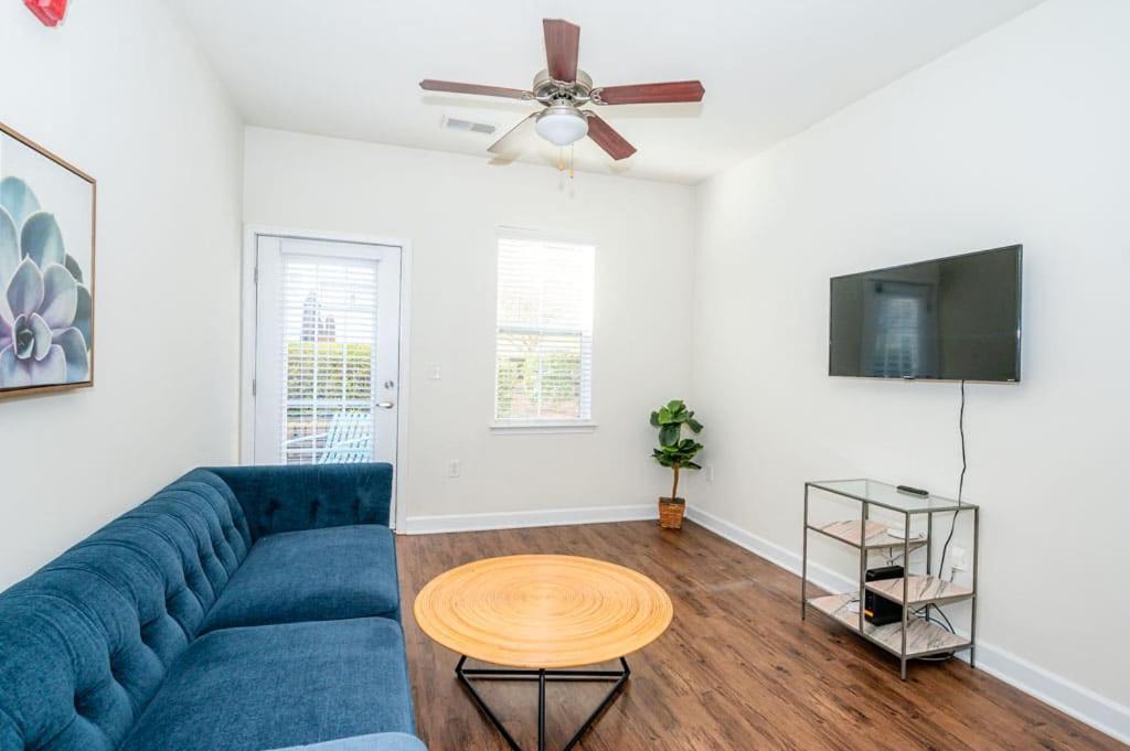 SouthPark Apartment | Viagem Charlotte Perfect 1BR with Gym and Parking