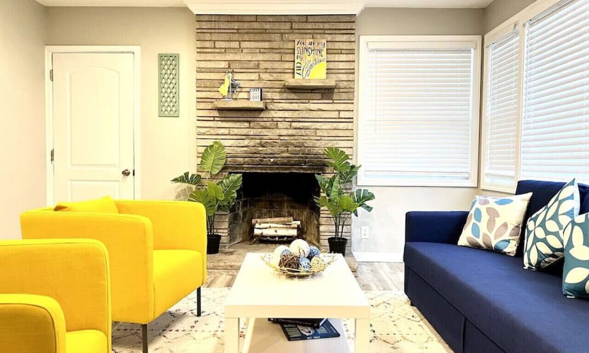 Greensboro House | Vibrant 3BR Greensboro Home | Game Room & Yard