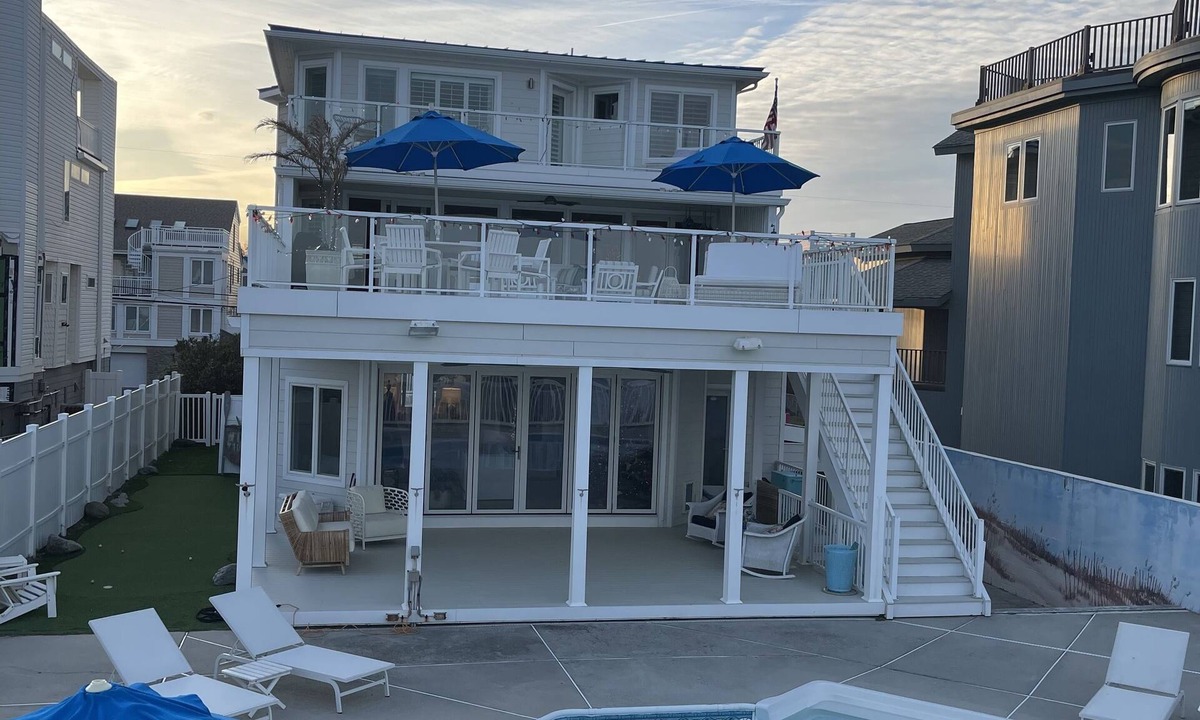 Croatan Beach House | Virginia Beach, Family Home CROATAN: Ocean front home in private neighborhood