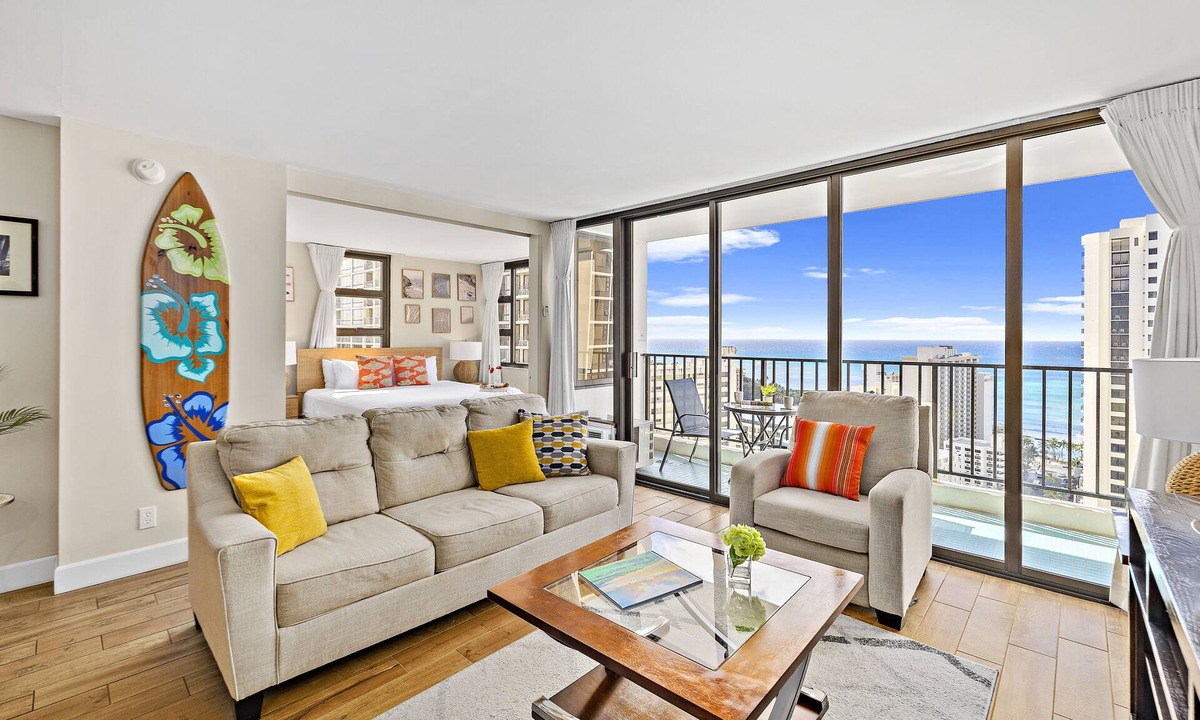 Waikiki Condo | Waikiki Banyan 1BR w/Great Ocean Views, Steps to Beach & Parking!