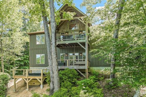 Lake Lure House | Water's Edge Holmstead