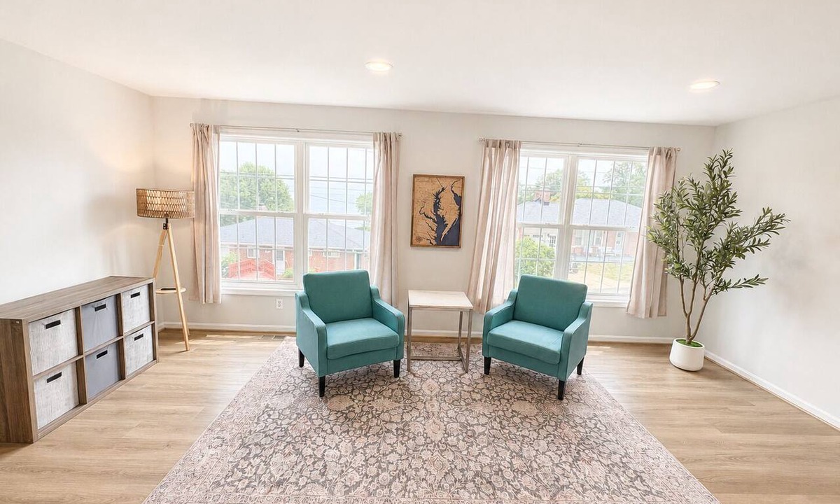 Chesapeake Beach House | Water Views Walk to Private Beach 2 King Beds Sleeps 8