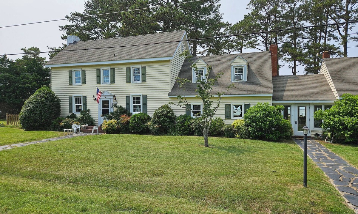 Onancock House | Waterfront property- Point Nautica