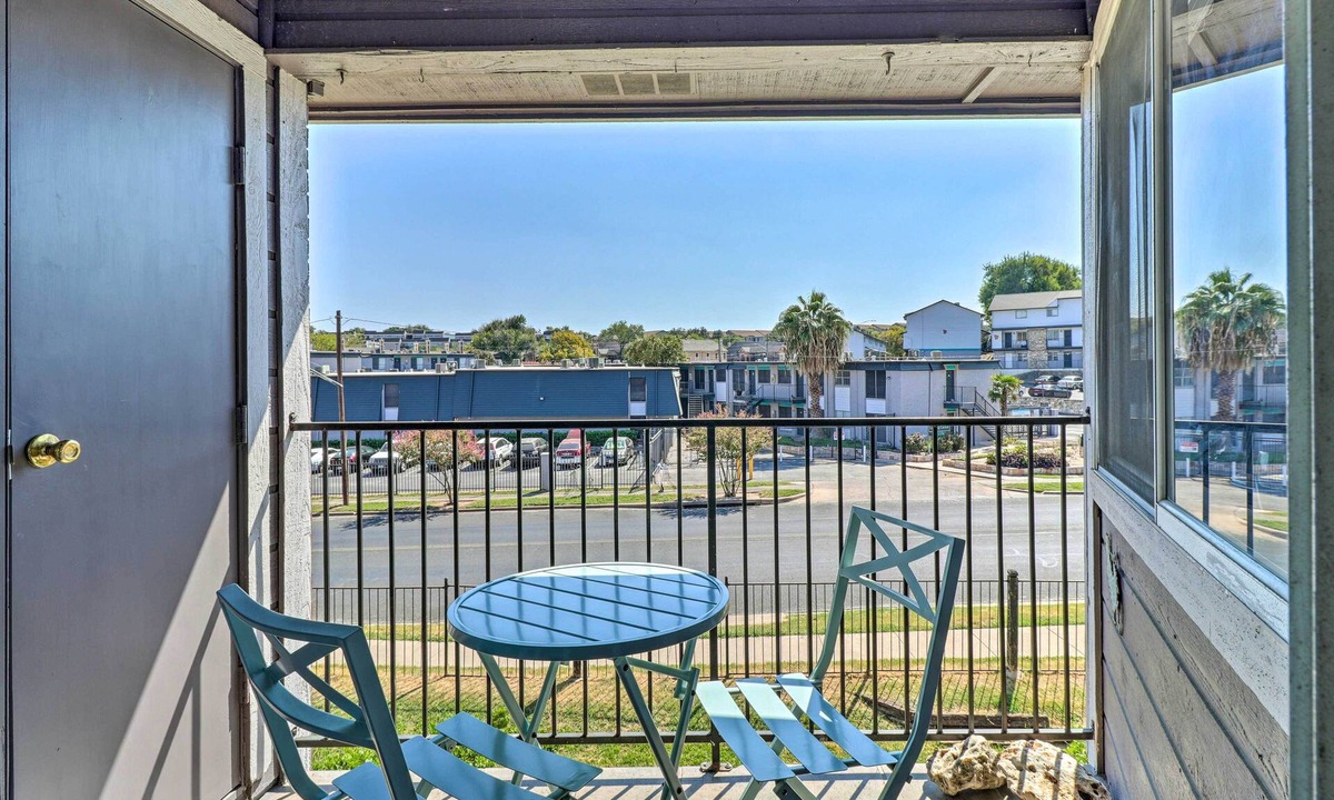 Riverside Apartment | Well-Appointed Austin Studio Close to Dtwn!