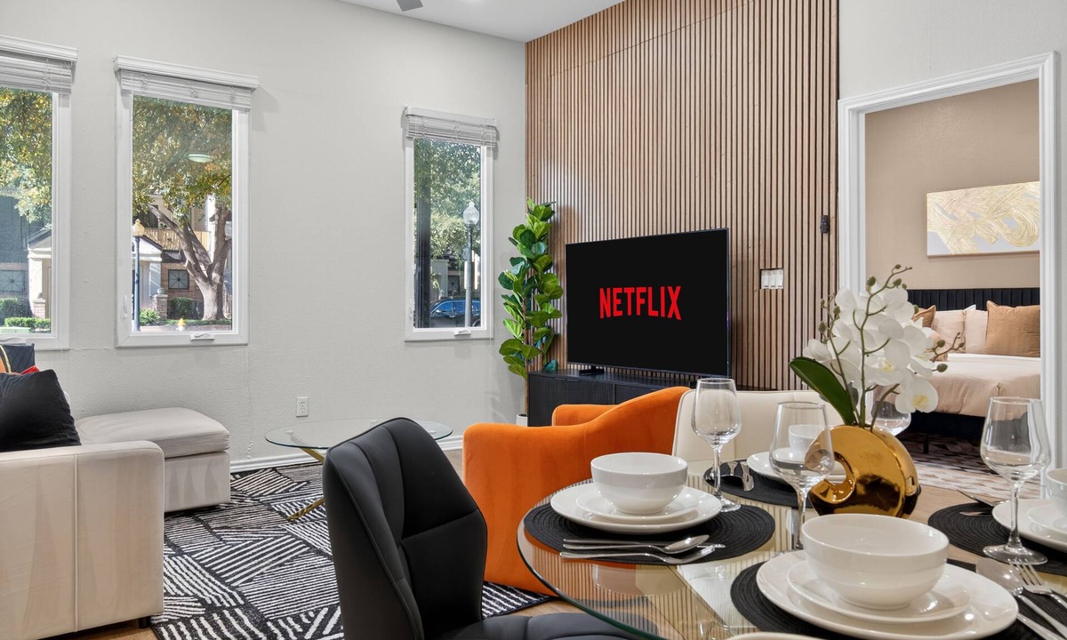 Cityplace Apartment | Worldcup Ready Stylish 1BR in West Village Pool + Free Parking