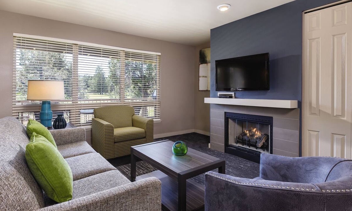 Redmond Hotel | WorldMark Eagle Crest