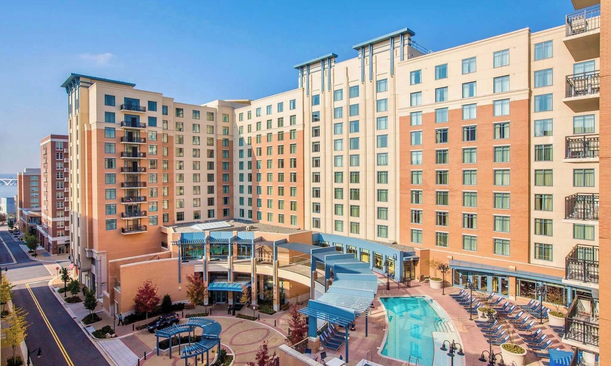 National Harbor Condo | Wyndham National Harbor 4BR Apartment with Resort Access