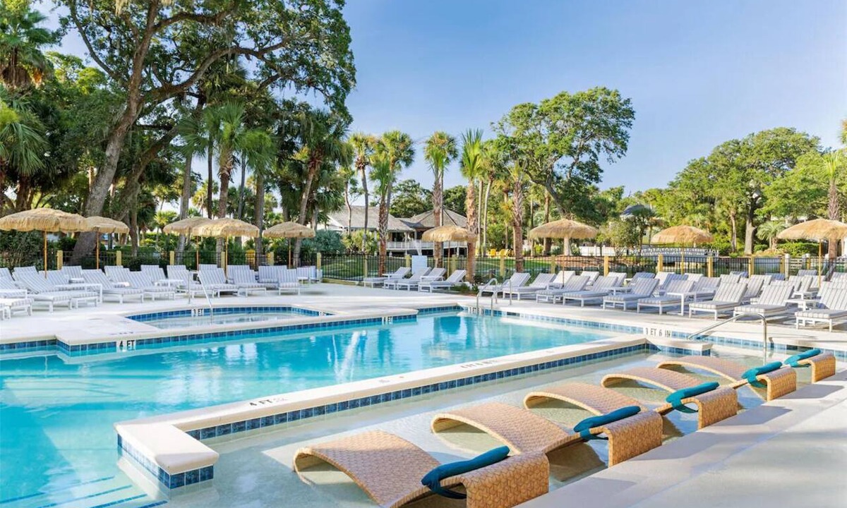 Shipyard Plantation Hotel | Your Home Away From Home! Beachfront, Near Village at Olde Town Park