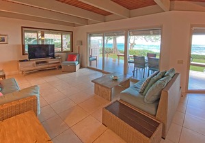 #03 Kawela Kai 501: Updated North Shore Beach Front--Relax & Unwind