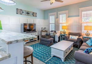 1074-Beautifully Upgraded 3 Bed 2 1/2 Bath Townhome in Coconut Plantation