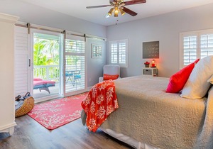 1074-Beautifully Upgraded 3 Bed 2 1/2 Bath Townhome in Coconut Plantation