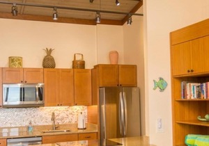 160 Ten Star Reviews out of 160, AMAZING, Maui Magic, A206 with AC, BEACHFRONT