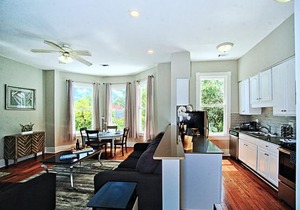 2 Bed Luxury in Downtown Savannah