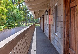 3-Star Hotel ∙ Kohea Kai Maui, Ascend Hotel Collection