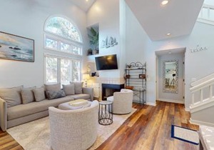 7611 Huntington Villas
