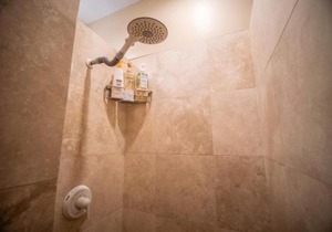 Aloha Aku CoCoPalm Suite - Experience Tropical Bliss