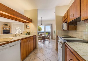 Aloha Condos, Kanaloa at Kona, Condo 2601, Oceanfront, AC