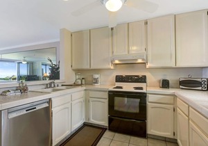 Aloha Condos, Keauhou Kona Surf and Racquet Club, Condo 2-102, Oceanfront